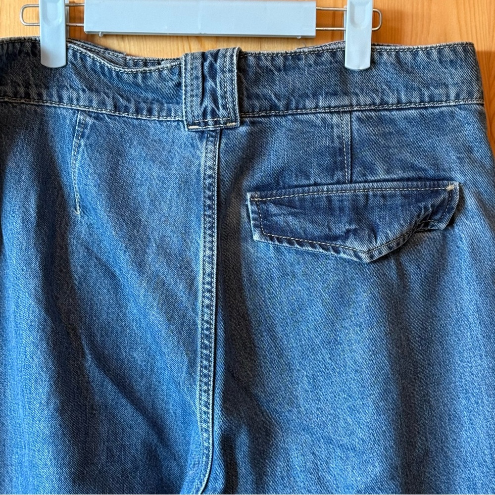 M Jeans Maurices Barrel Leg High Rise Distressed Denim Size 16 Short 35 x 27 - Picture 9 of 15